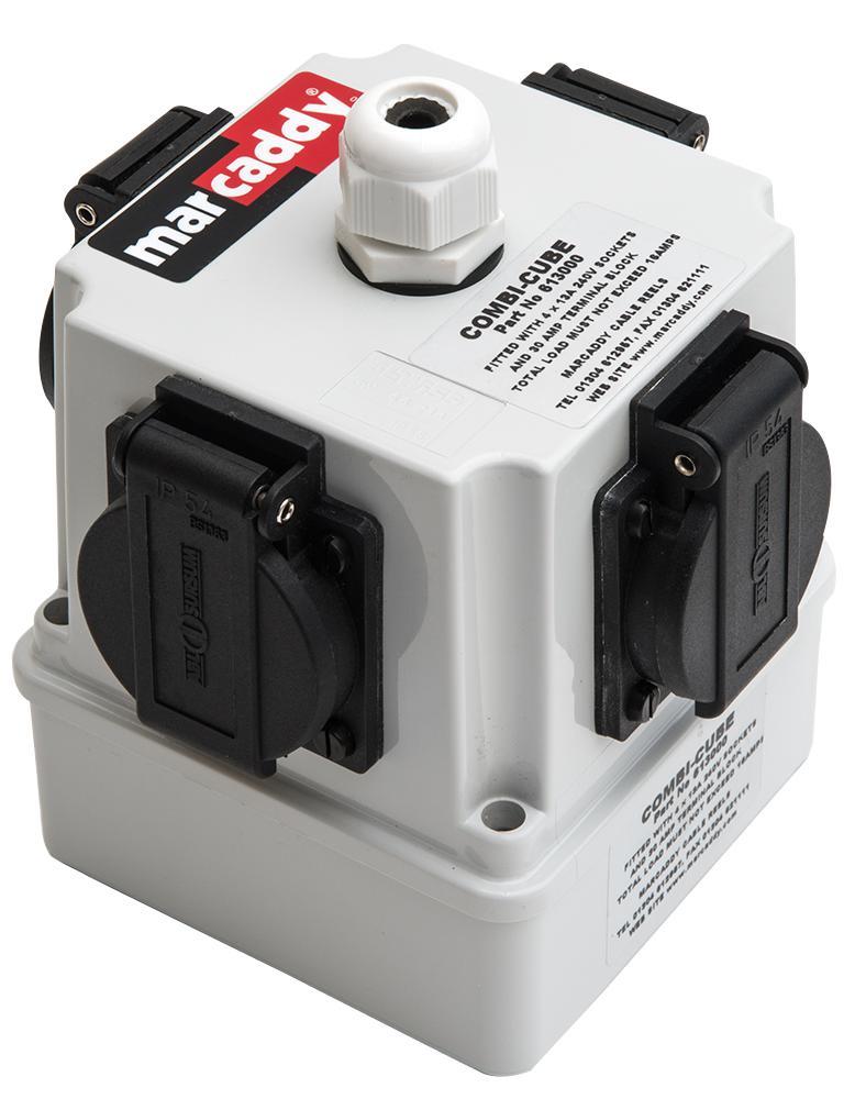 MARCADDY Enchufe Múltiple Suspendible, 4 Tomas UK 13A, IP54