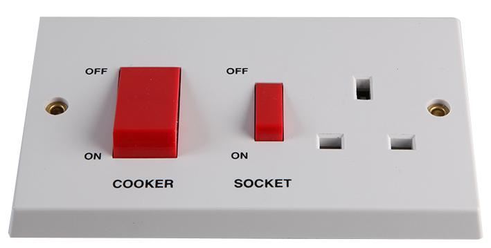 Volex Accessories 45A Cooker Control Switch with Socket