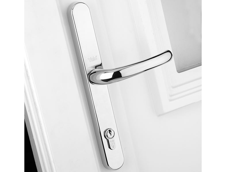 Yale Retro Door Handle - PVCu, Polished Chrome, 92mm