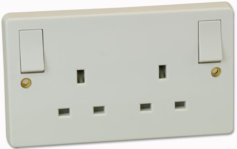 Crabtree 13A 2 Gang Switched Socket with Outboard Rockers, White