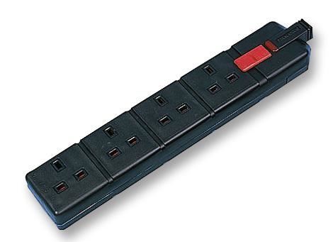 Masterplug 4 Gang Heavy Duty Rubber Trailing Socket, Black, 13A