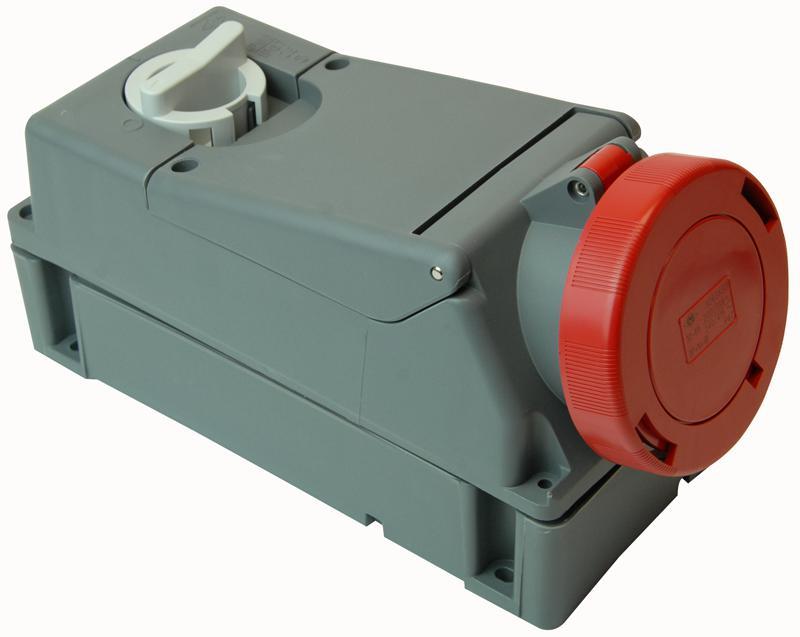 PRO ELEC - 32A, 415V, 3P+N+E CEE 開關插座，紅色