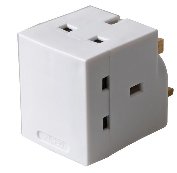 PRO ELEC - 3-fach Steckdosenadapter mit 13A Sicherung