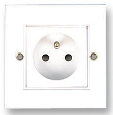 Pro Elec - Sócmhainn Francach Plug, 1-Gang