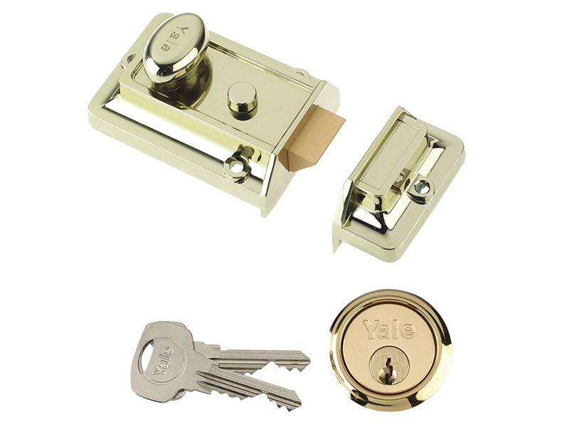 Yale P77 Traditional Nightlatch 60mm, Brasslux Finish, Visi Pack