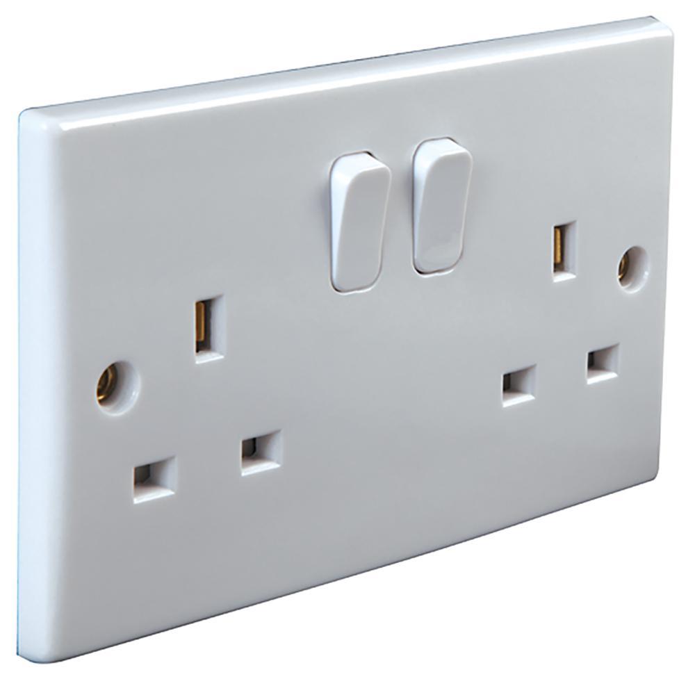 PRO ELEC 스위치 장착 2구 멀티탭, 화이트, 13A 250V