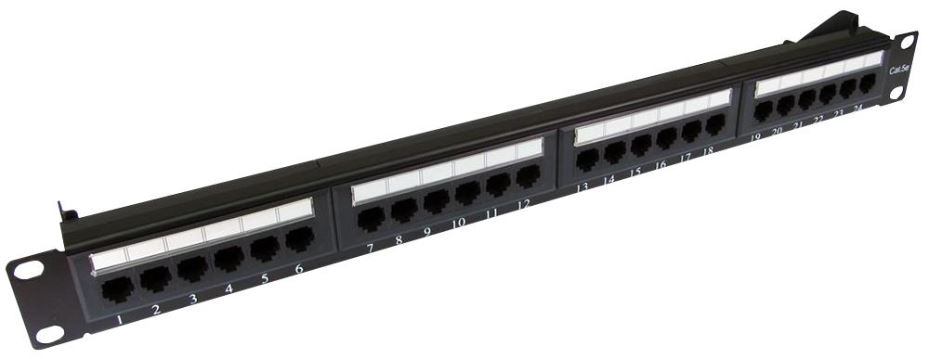 Panneau de brassage PRO SIGNAL 24 ports Cat5e, montage en rack 1U