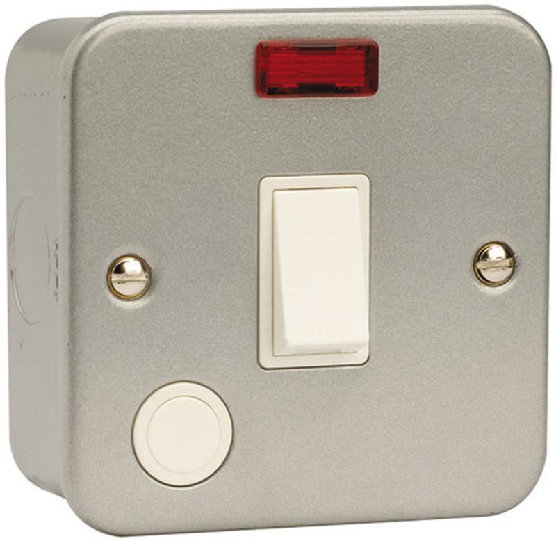 CLICK Interruptor Bipolar Metalclad 20A 1G com Luz Neon e Saída Flexível
